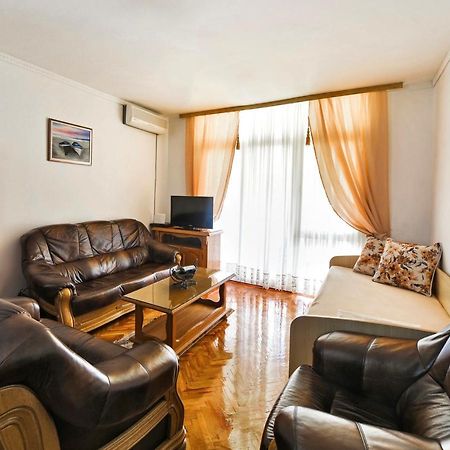 Apartment D-Moll Sutomore Esterno foto